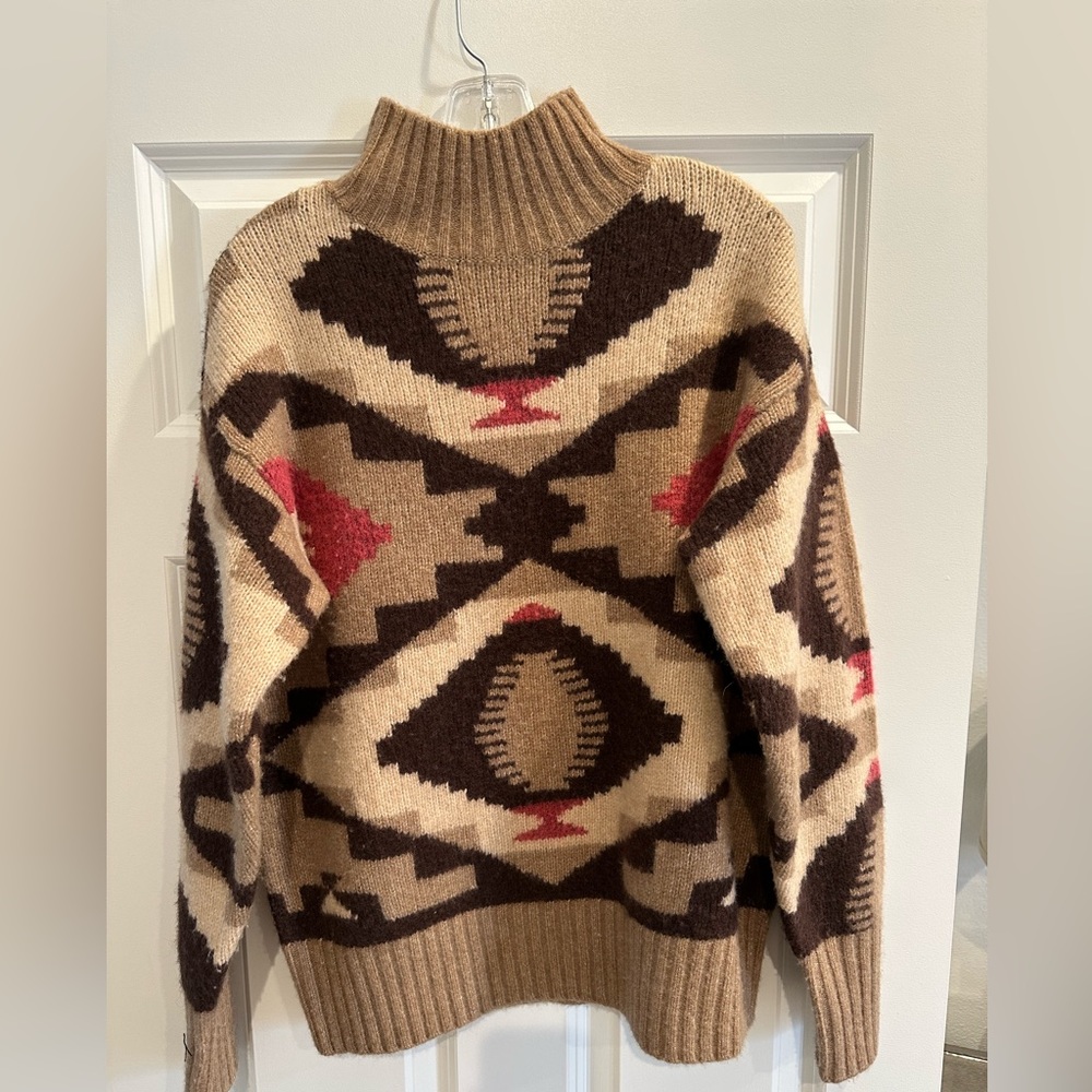 Sierra Geometric Sweater! Perfect for the mountains!